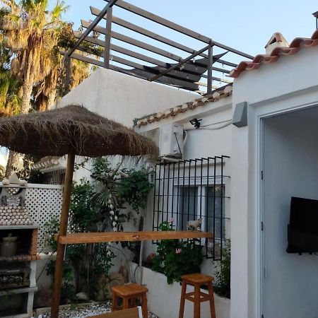 Villa Lagos A 25 Metros Del Mar Roquetas de Mar Bagian luar foto