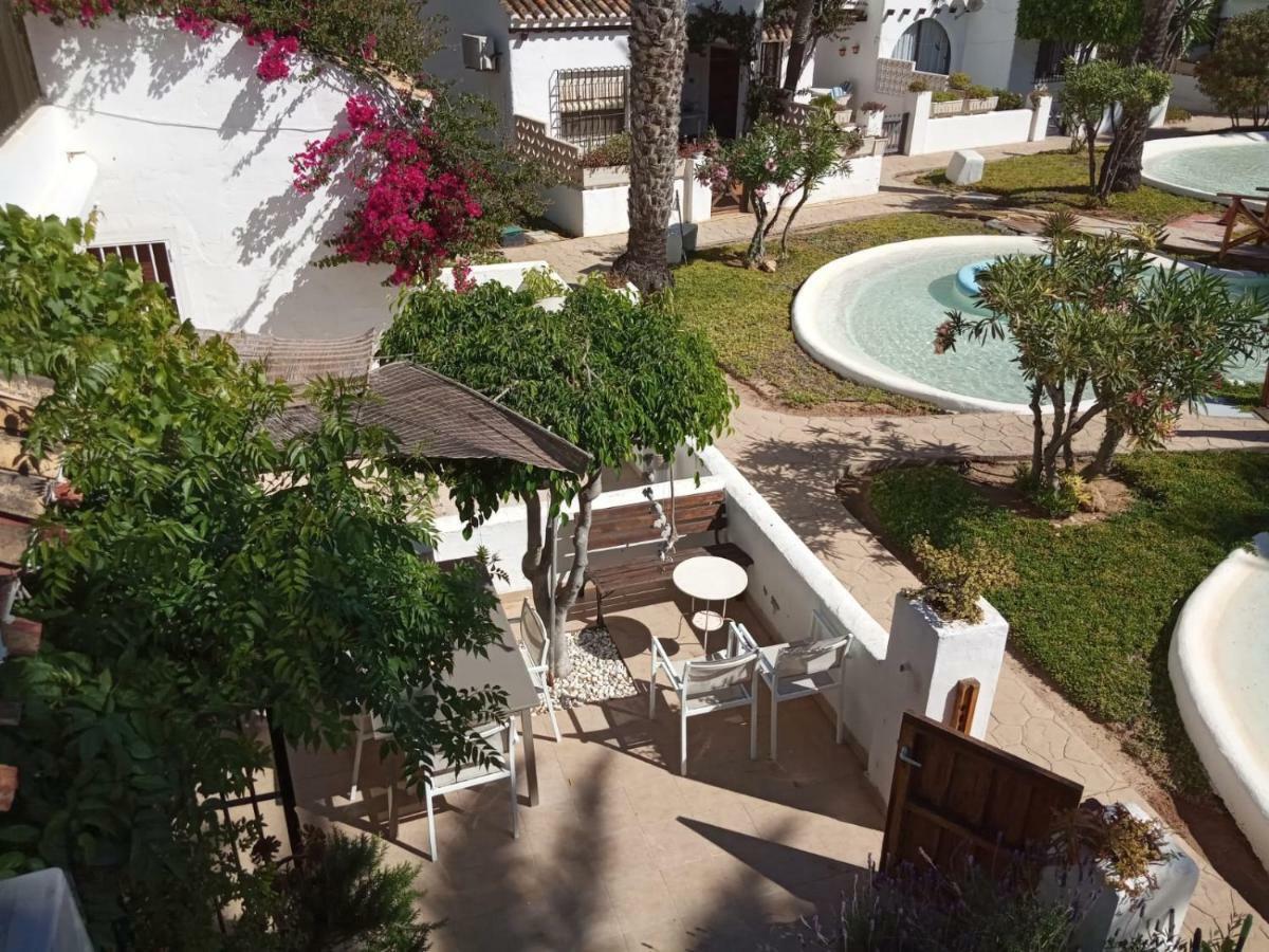 Villa Lagos A 25 Metros Del Mar Roquetas de Mar Bagian luar foto